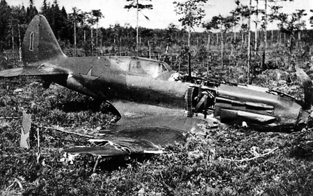 МиГ-3 после вынужденной посадки